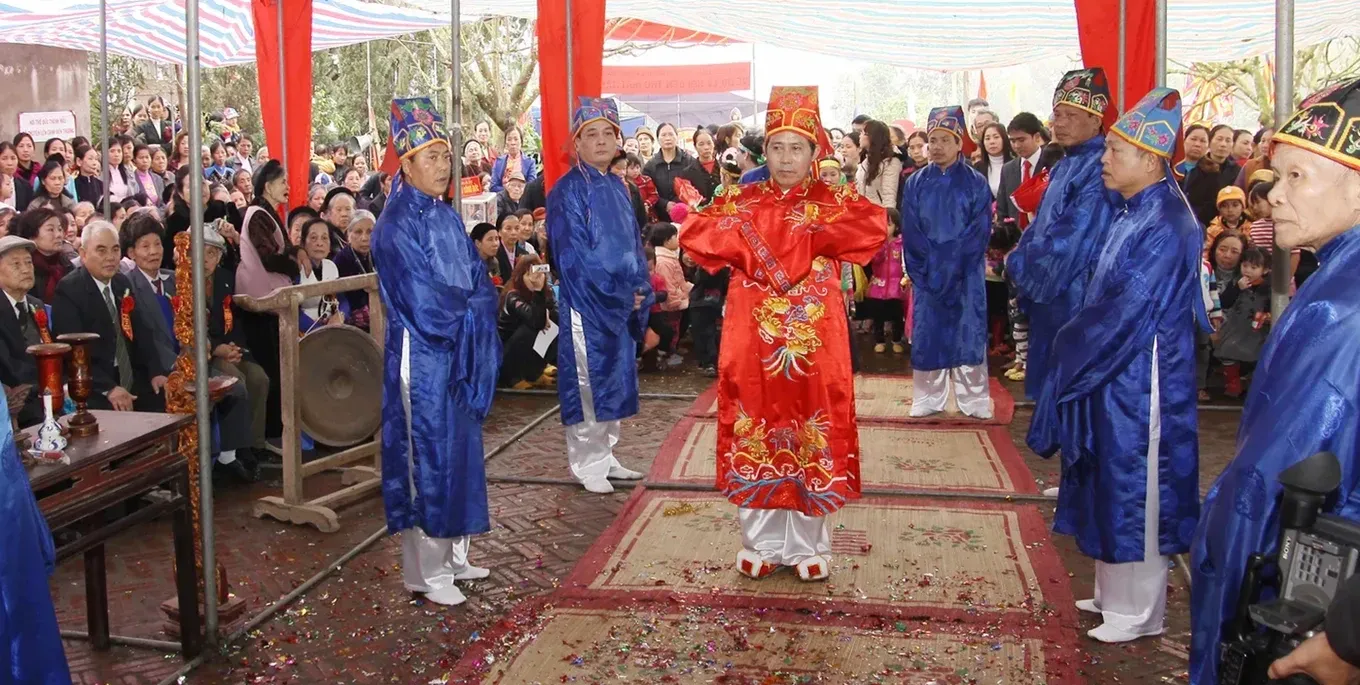 Lễ hội đền Trù Mật