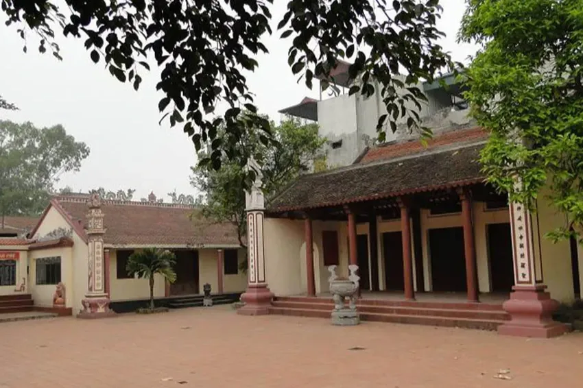 Đình An Phú