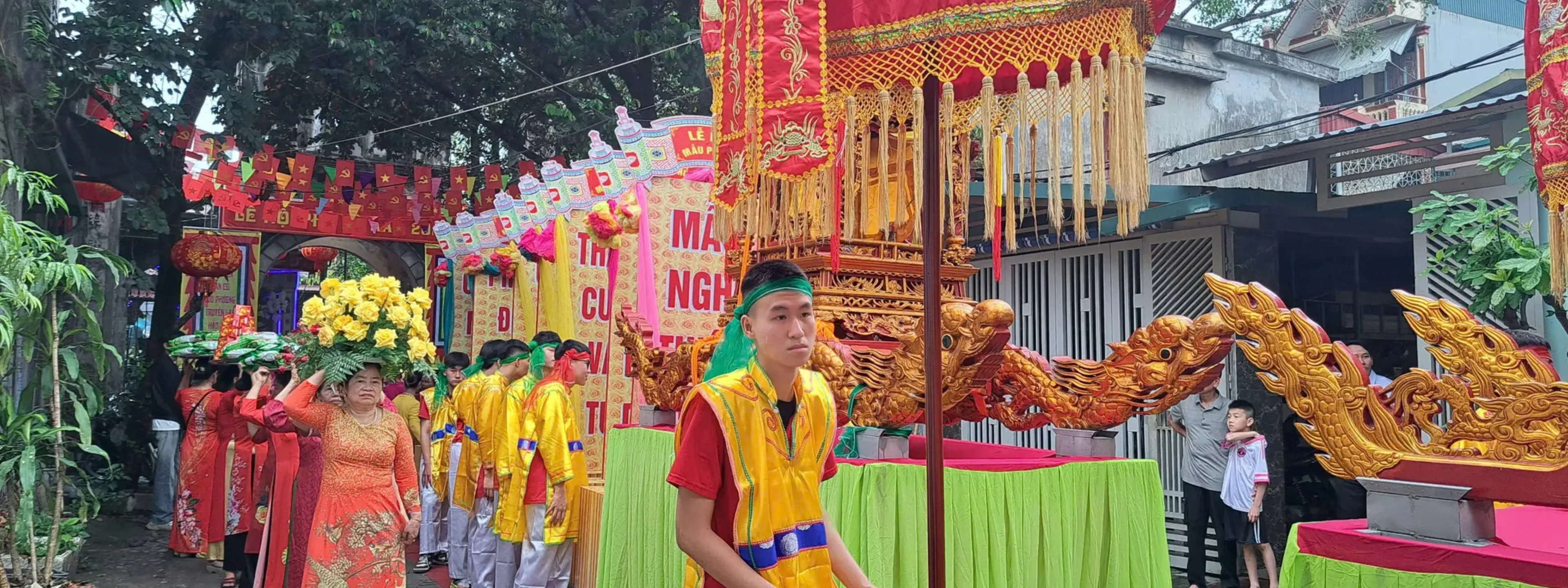 Lễ hội Phủ Bà