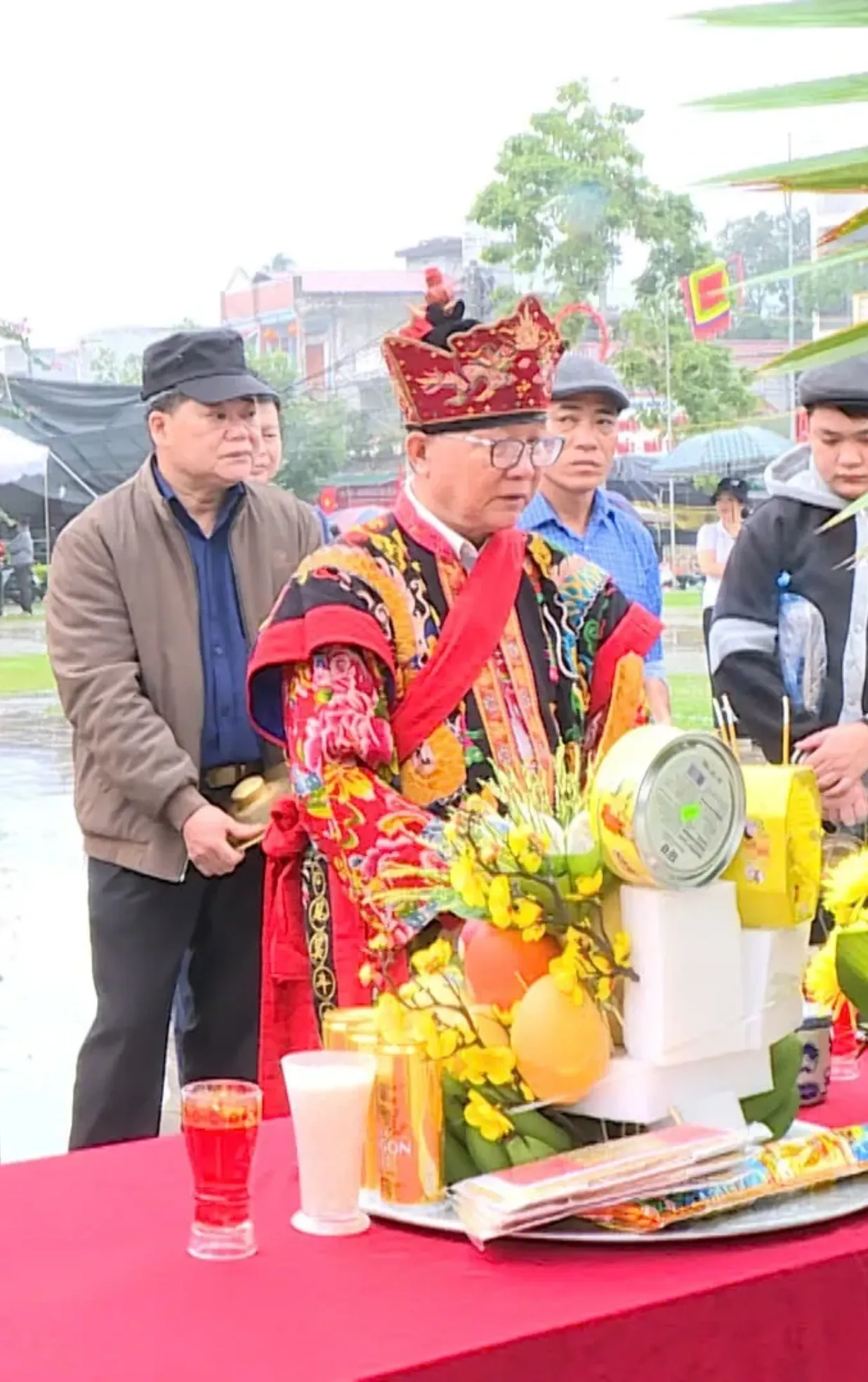 Lễ hội Lồng tông Na Hang