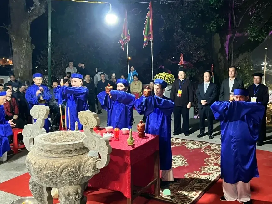 Lễ hội đền Kỳ Sầm