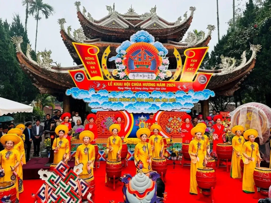 Hội Chùa Hương