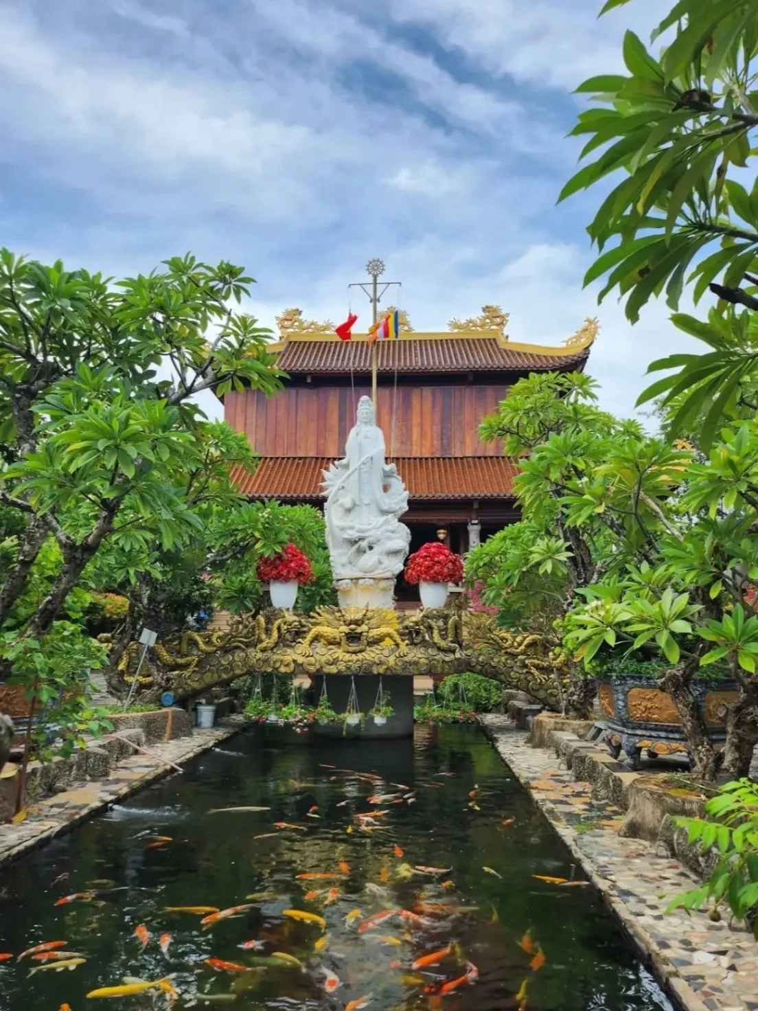 Chùa Phổ Giác (Chùa Lá)