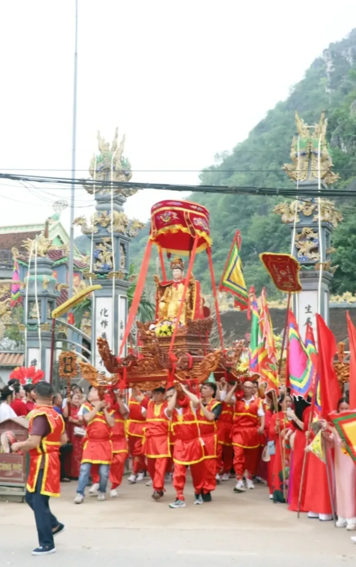 Hội đền Miếu Môn