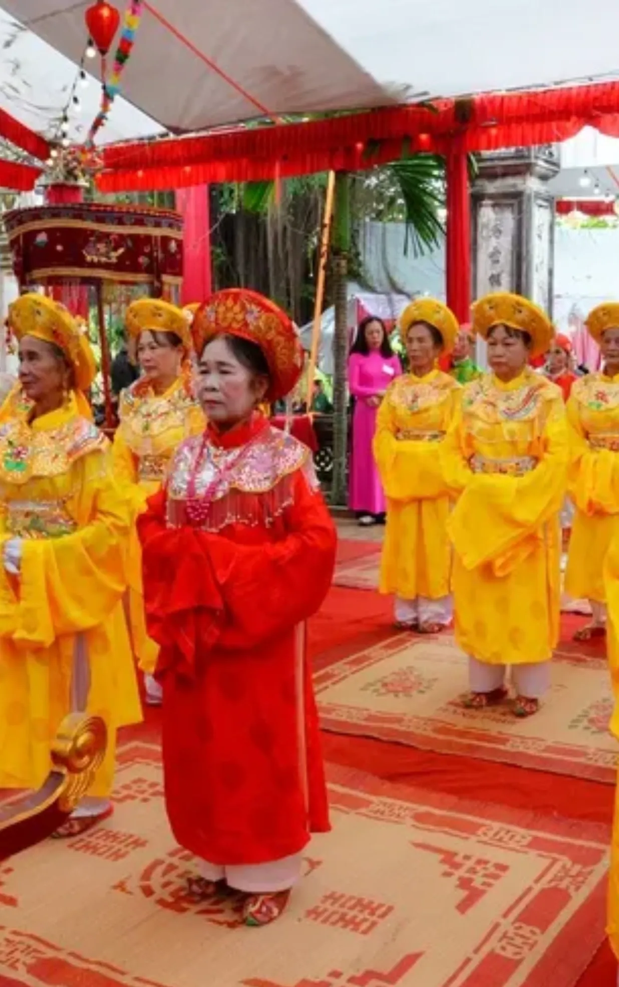 Hội làng Thanh Vị