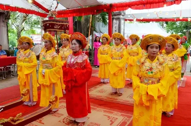 Hội làng Thanh Vị