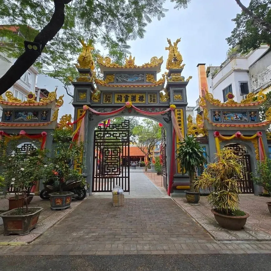 Tổng quan Đền Đống Nước
