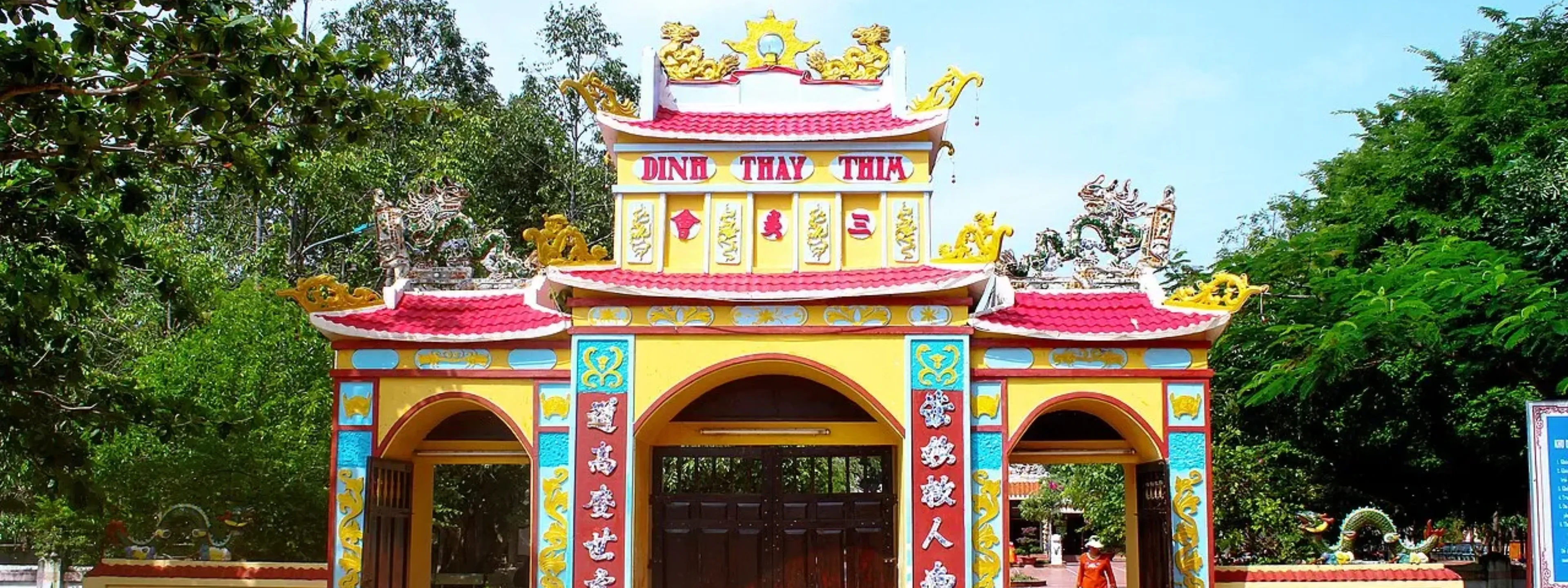 Dinh Thầy Thím
