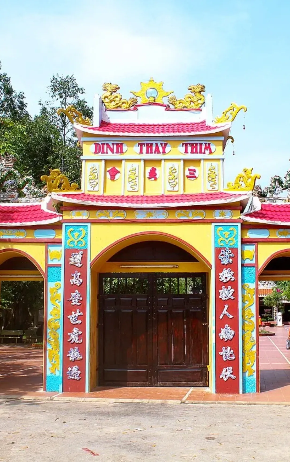 Dinh Thầy Thím