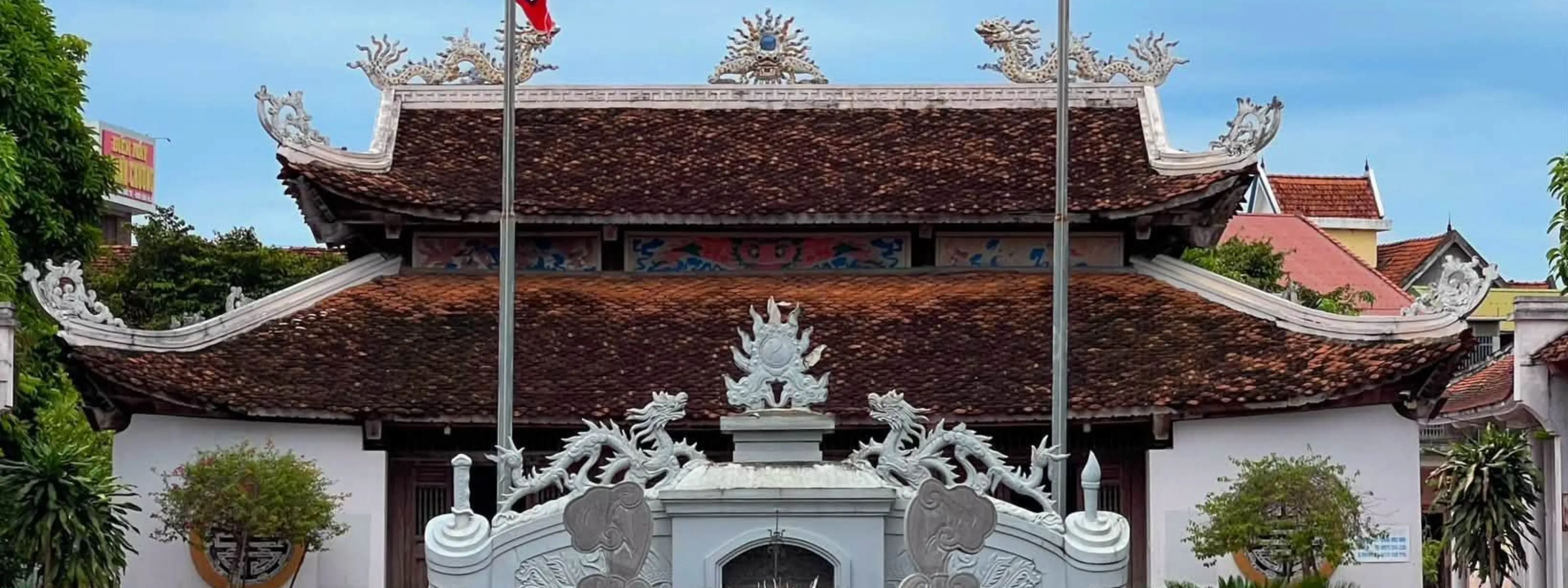 Đền Thờ Mai Hắc Đế