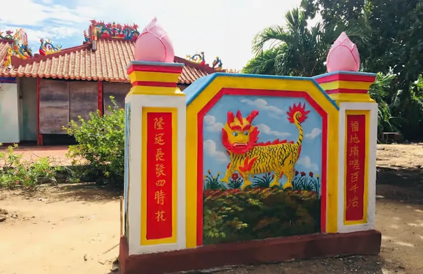 Tổng quan Miếu Xóm Bánh