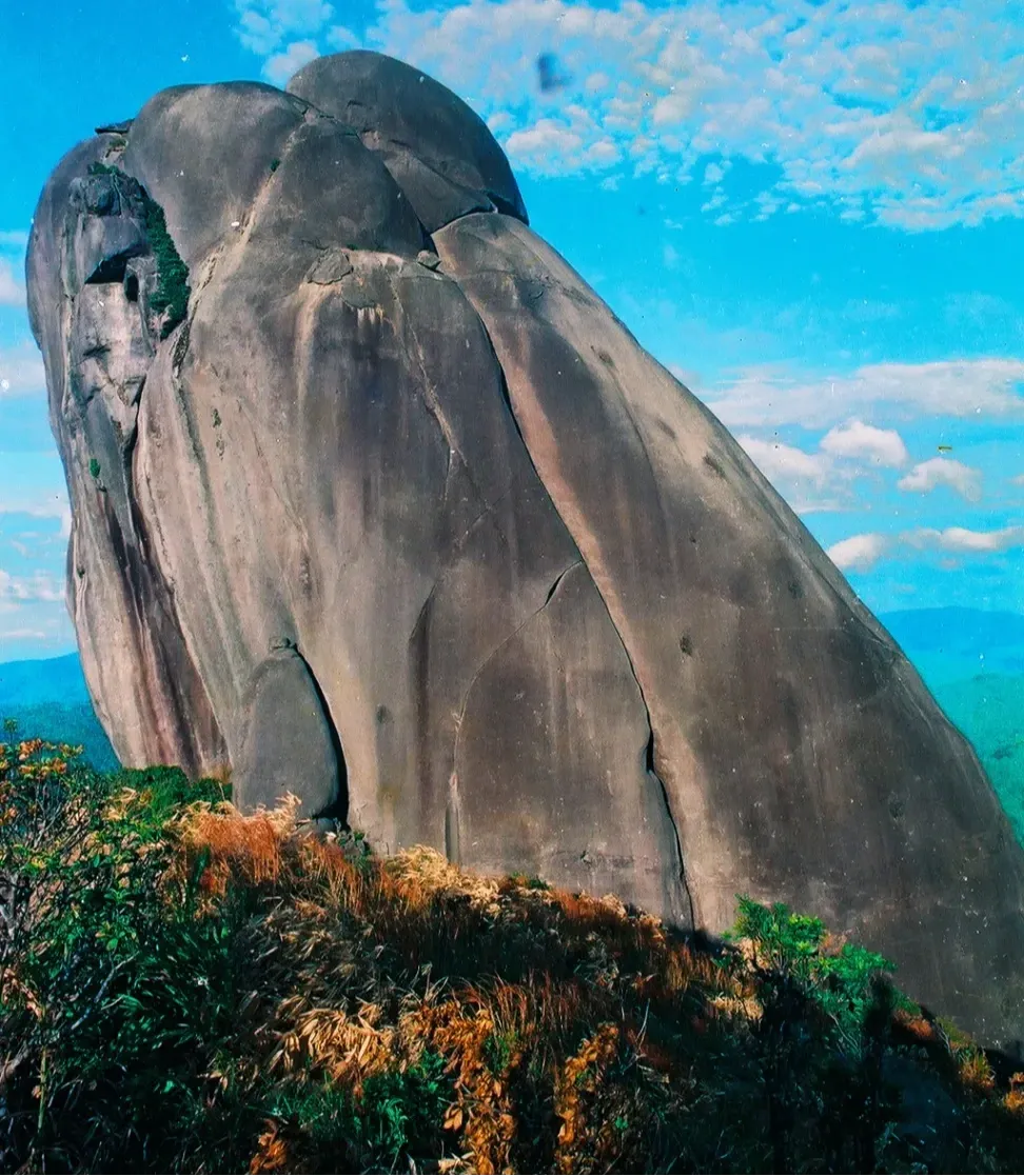 Tổng quan Núi Đá Bia