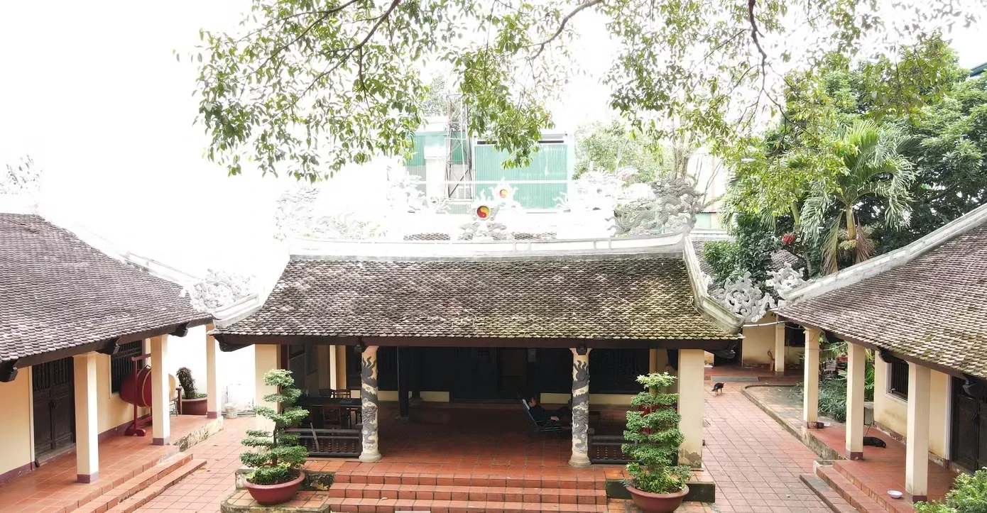 Đình Lạc Giao
