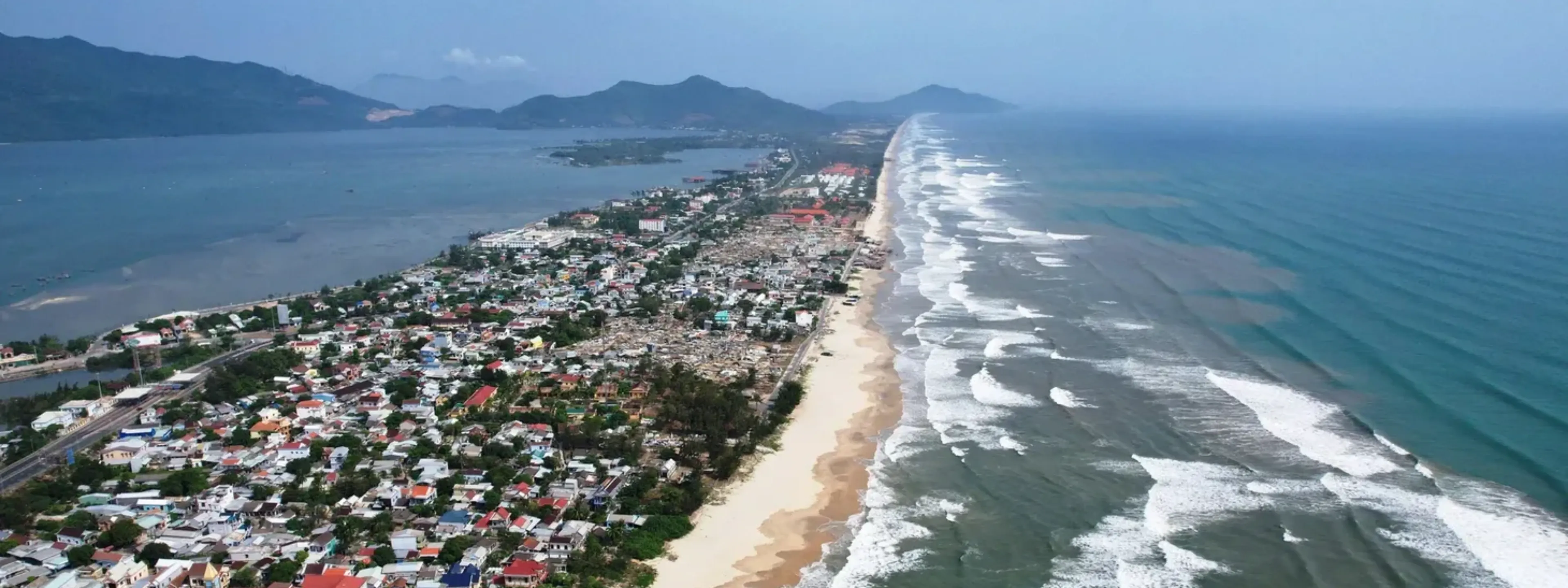 Vịnh Lăng Cô