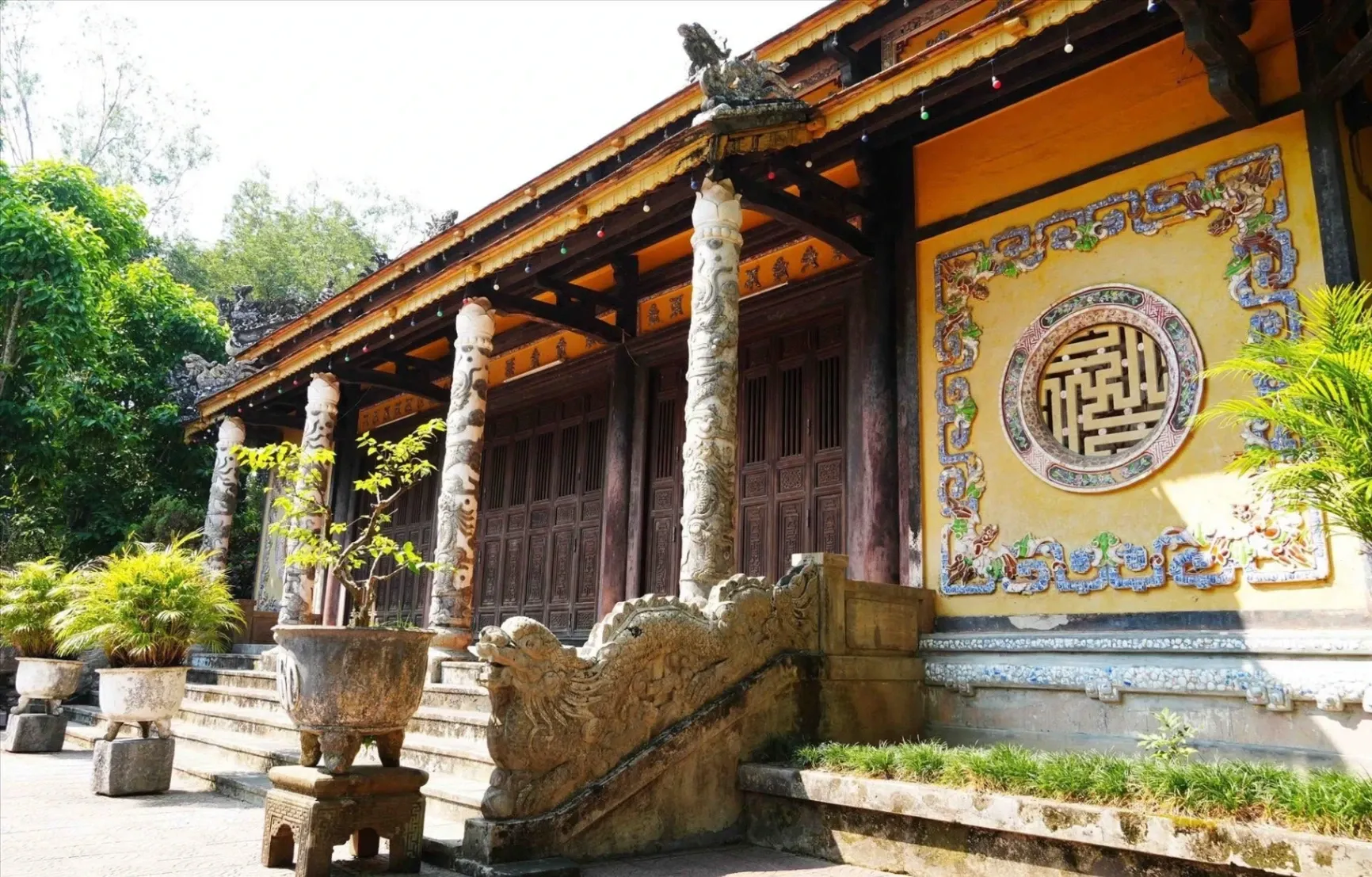 Tổng quan Chùa Báo Quốc