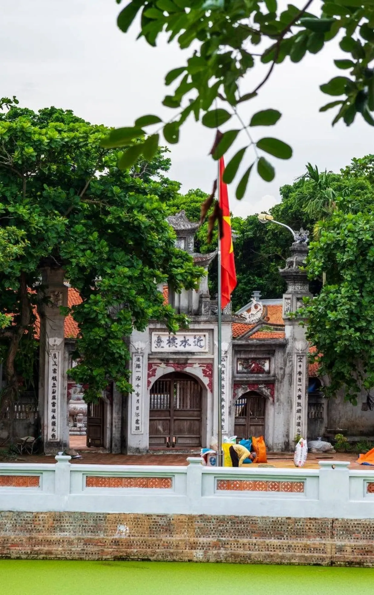 Đền Mẫu Phù Đổng