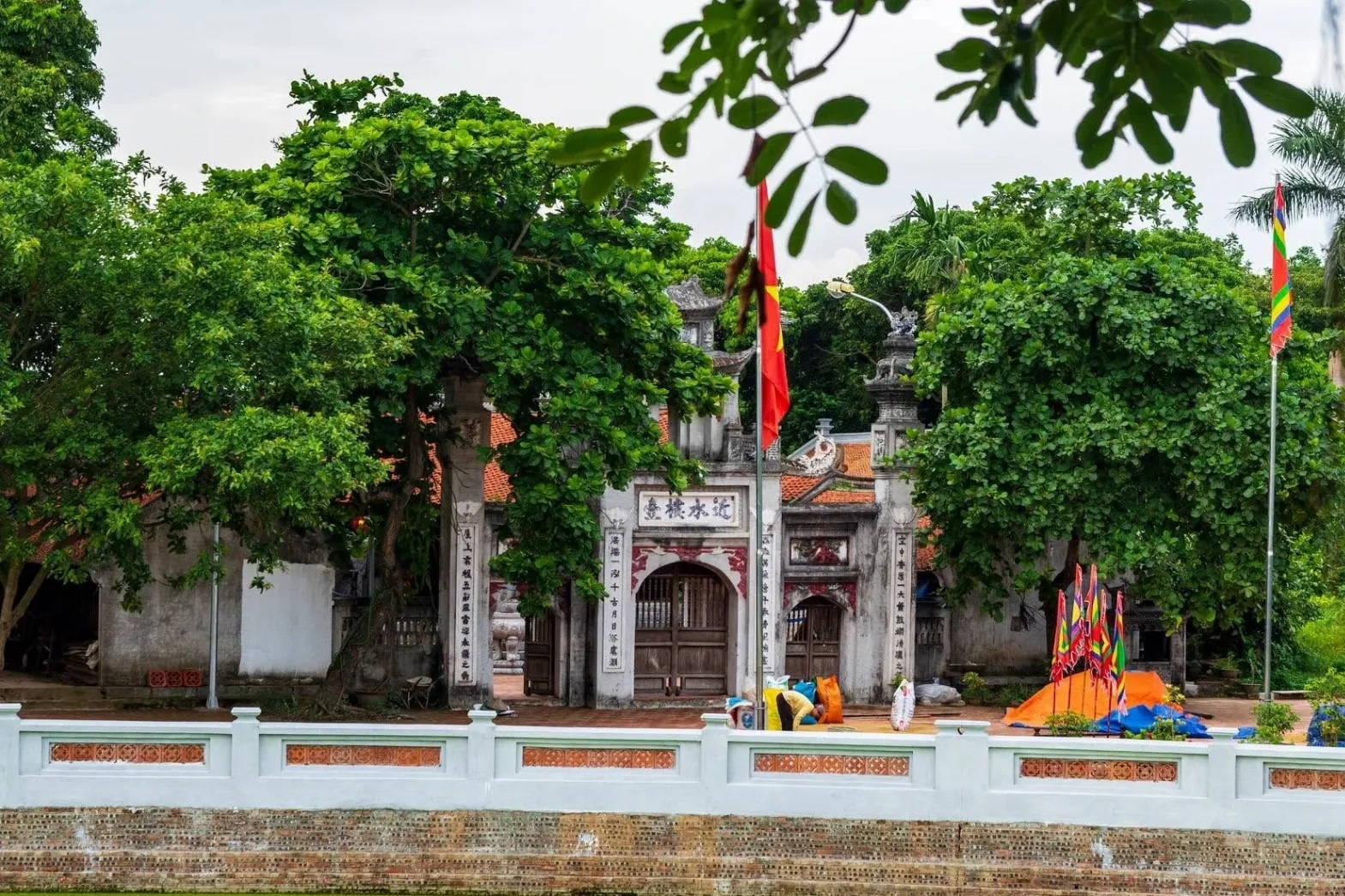 Tổng quan Đền Mẫu Phù Đổng