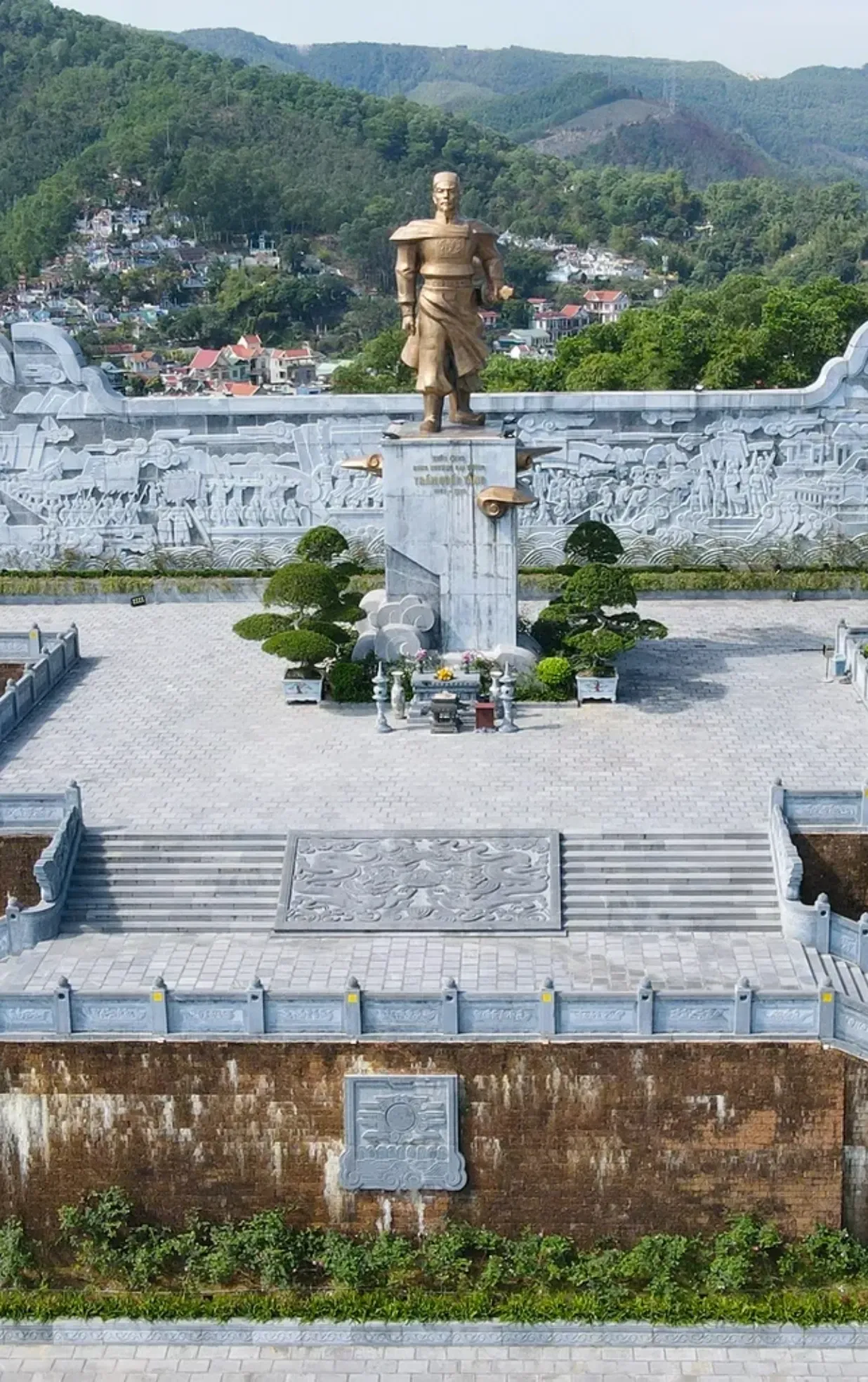 Đền Cửa Ông