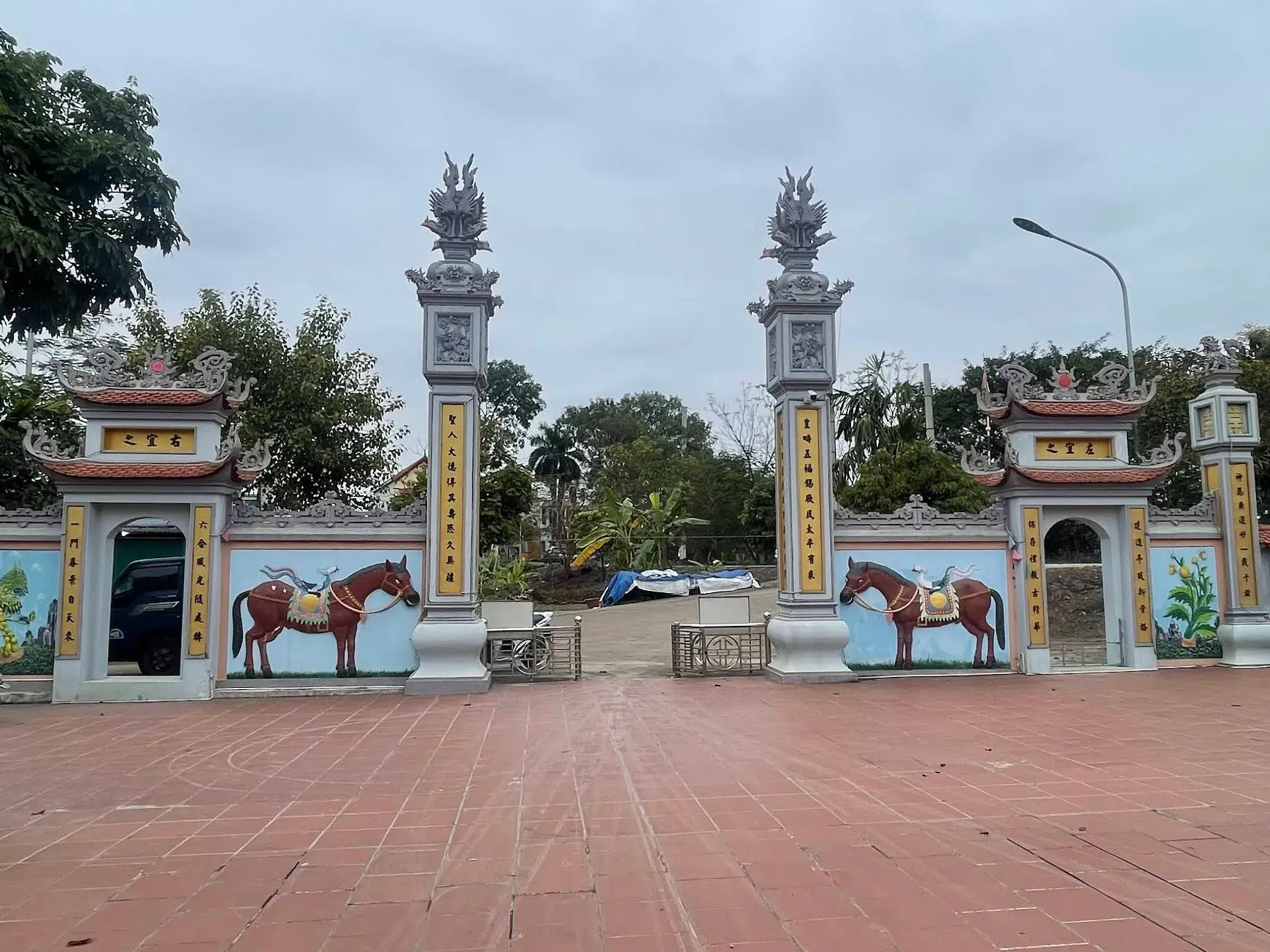 Đình Thụy Dương
