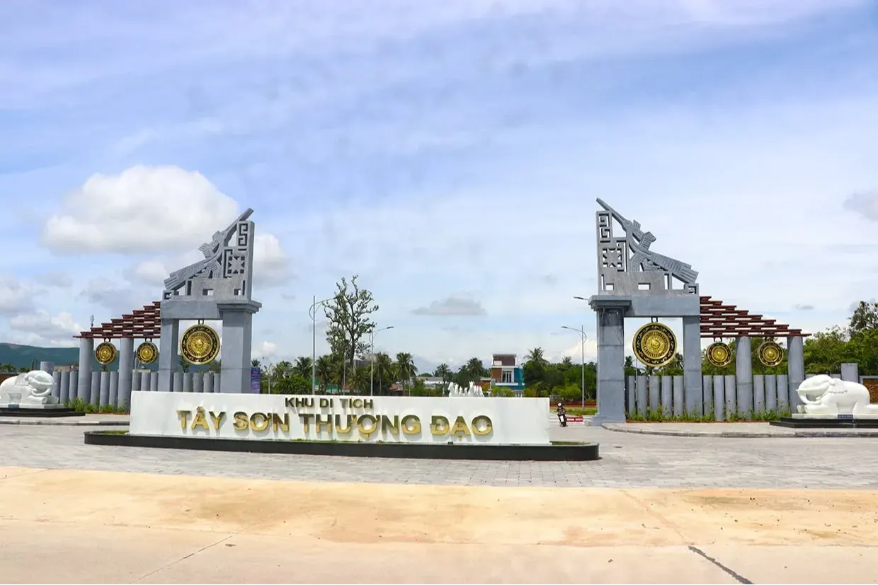 Tây Sơn Thượng Đạo