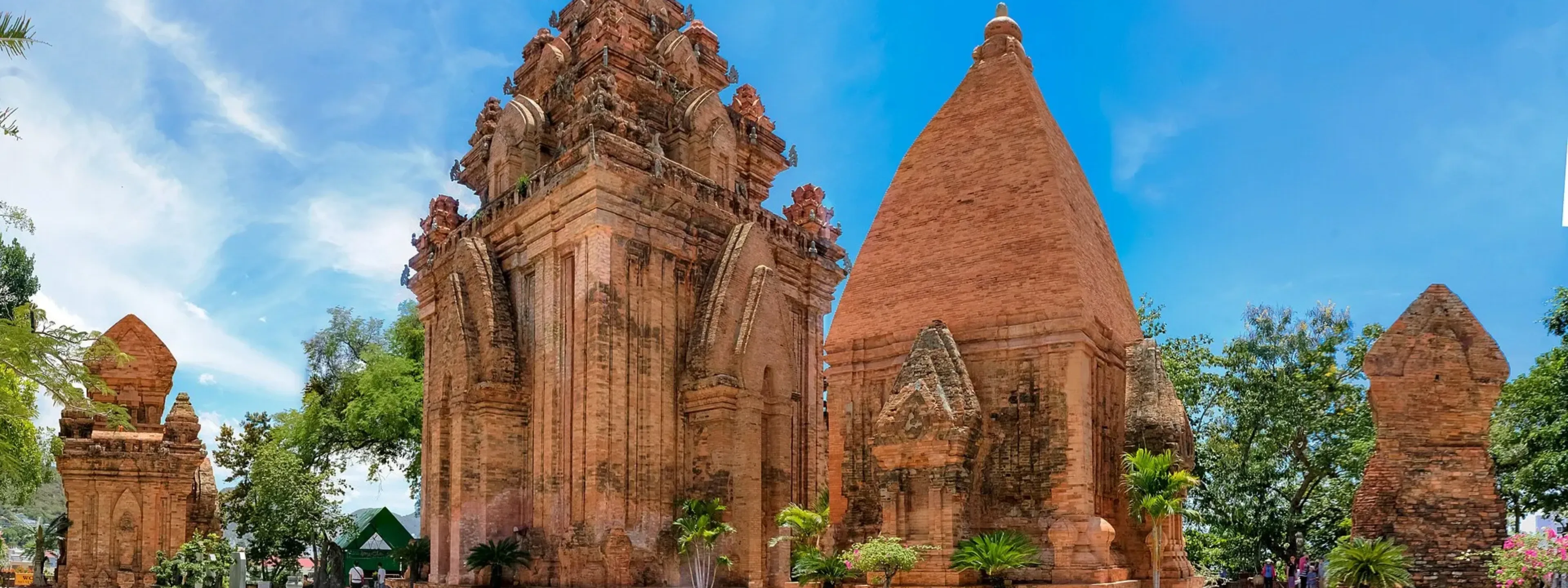 Tháp Bà Ponagar