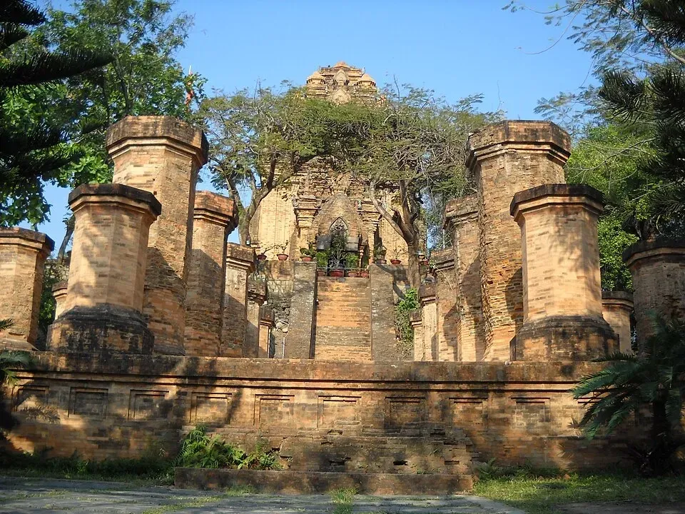 Tháp Bà Ponagar