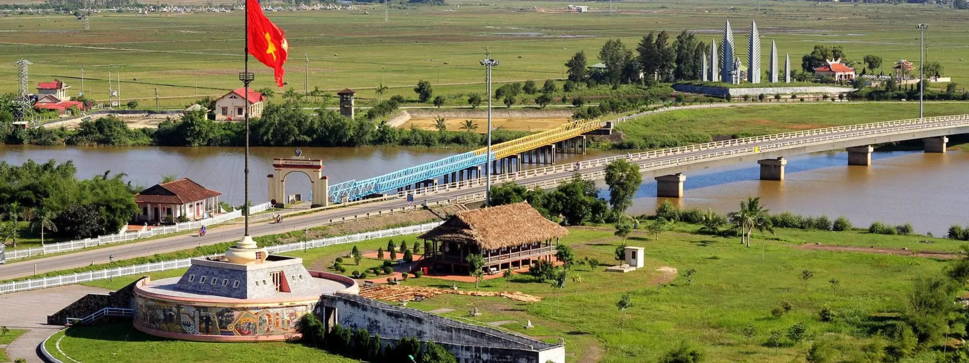 Khu Vực Đôi Bờ Hiền Lương