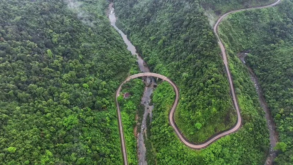 Đường Trường Sơn - Đường Hồ Chí Minh