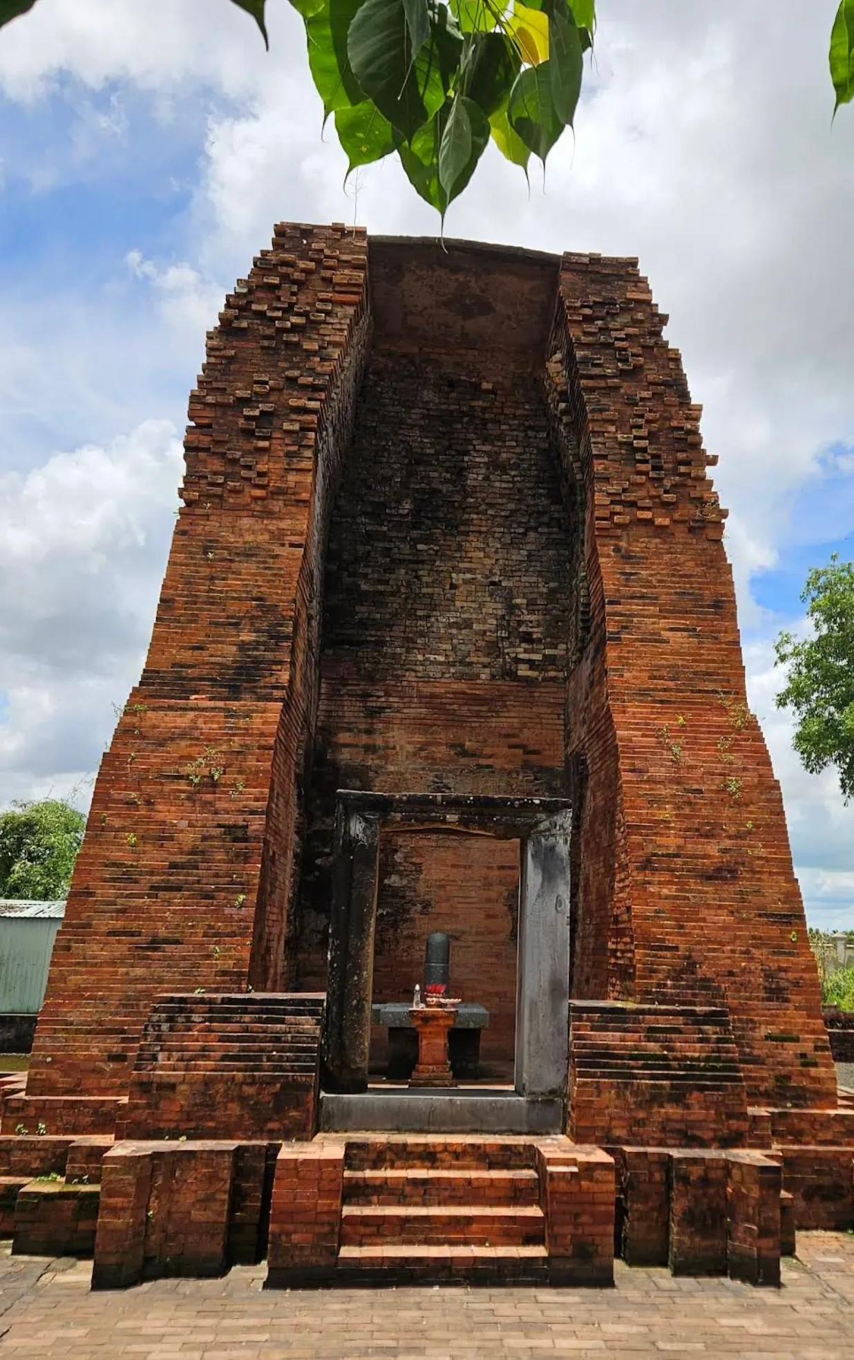 Tháp Vĩnh Hưng