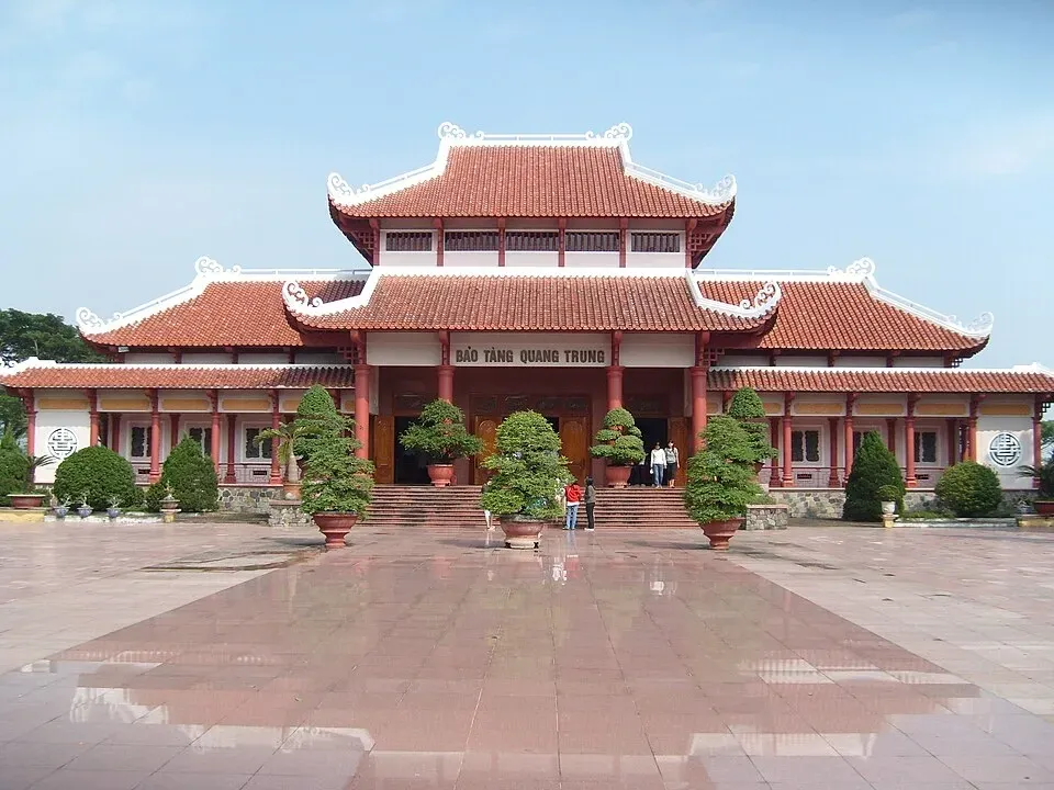 Bảo Tàng Quang Trung Và Điện Thờ Tây Sơn