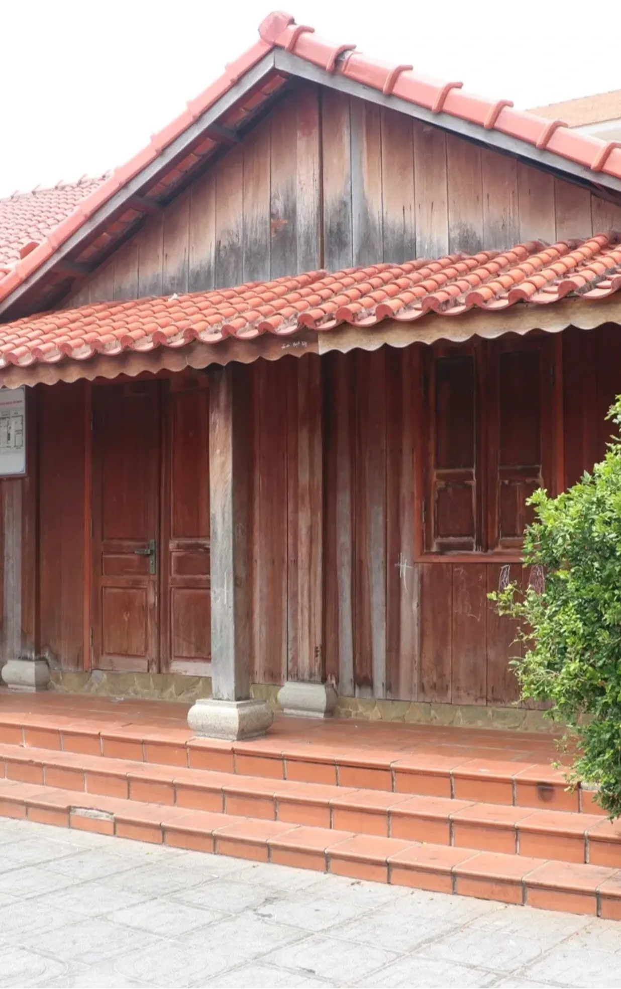 Nhà Má Tám Nhung, Nhà 42/11