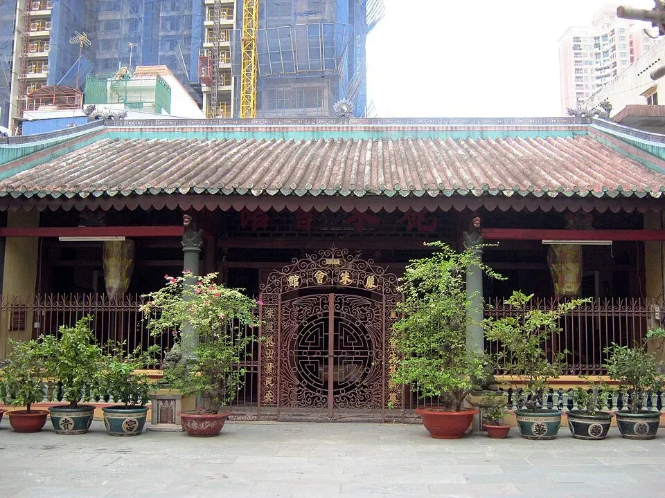 Lệ Châu Hội Quán
