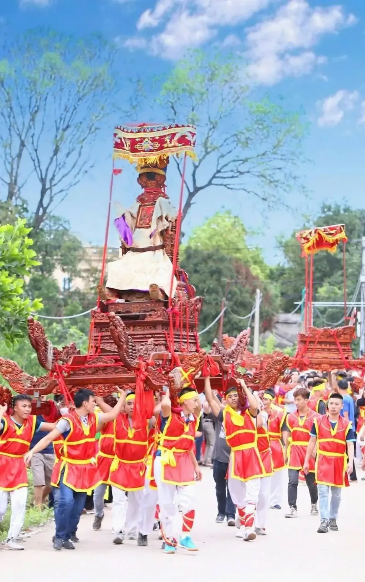 Hội làng Khảm Lâm