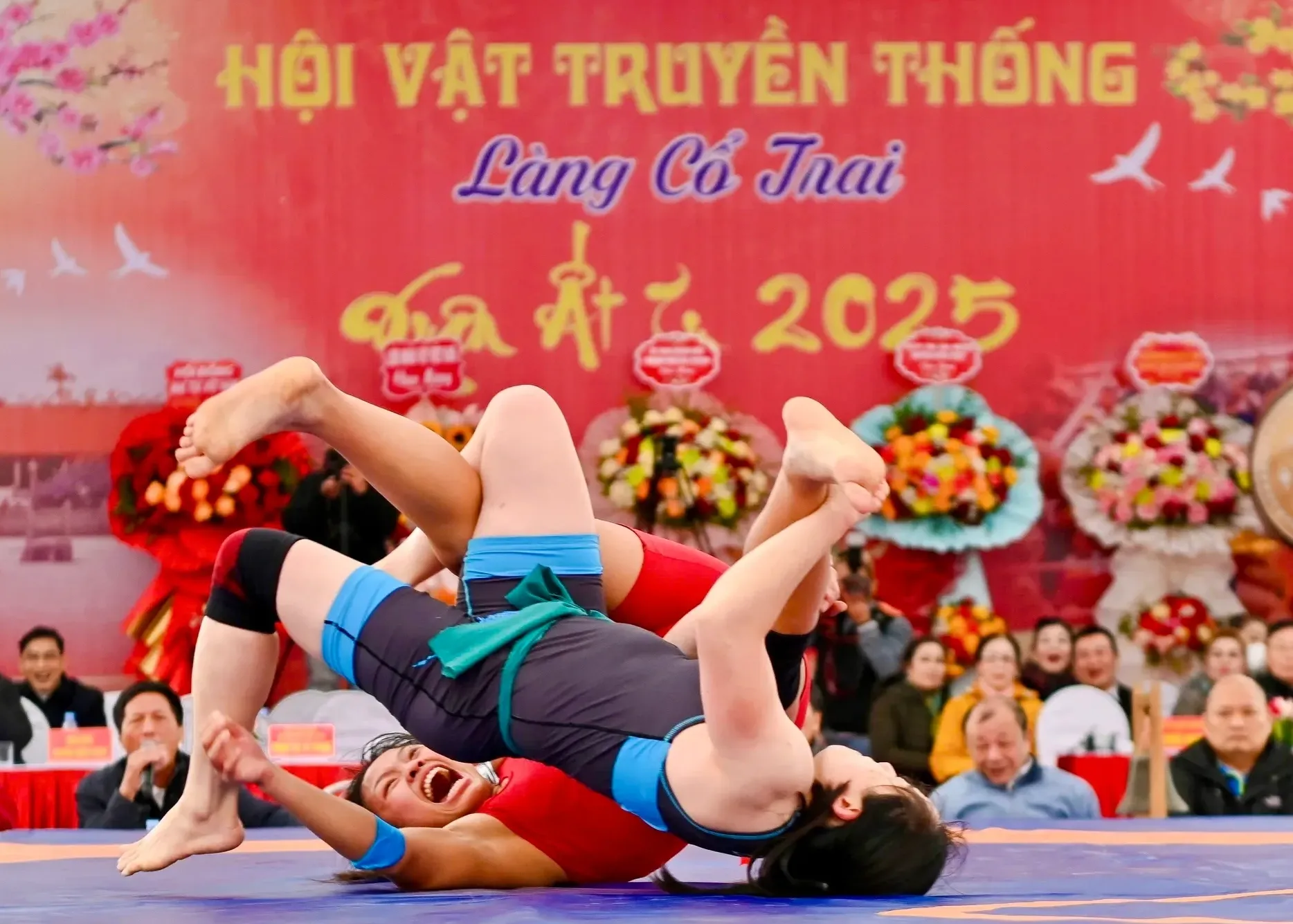 Hội vật truyền thống làng Cổ Trai 