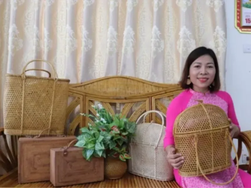 Giới Thiệu
