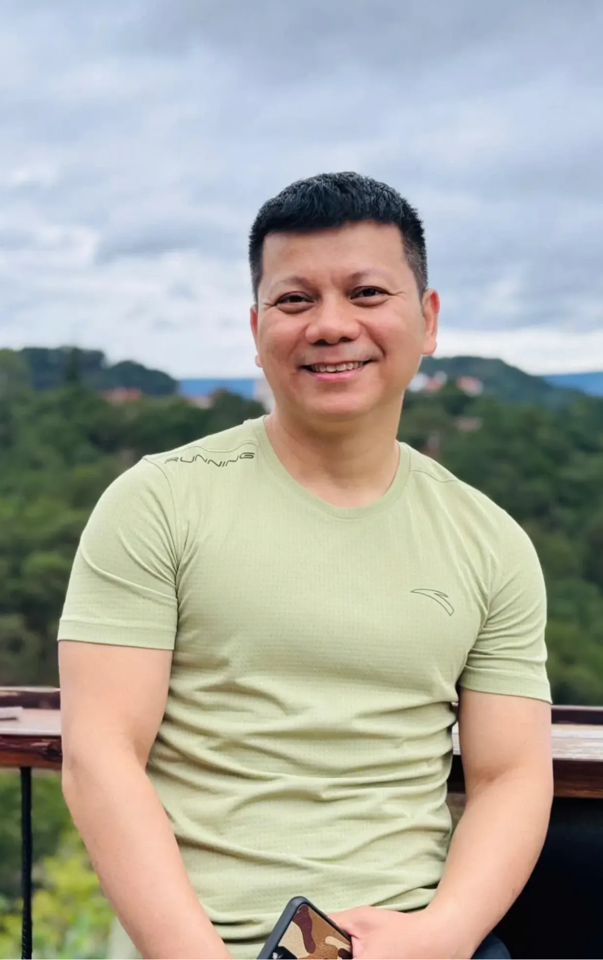 Nguyễn Mạnh Hùng
