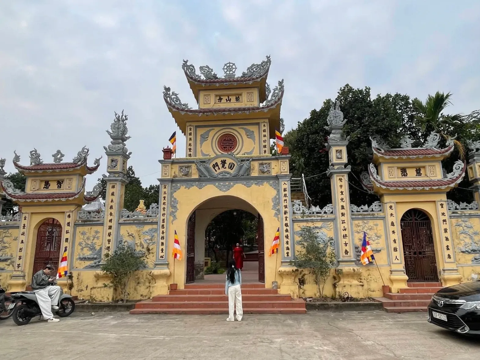 Chùa Hoa Sơn