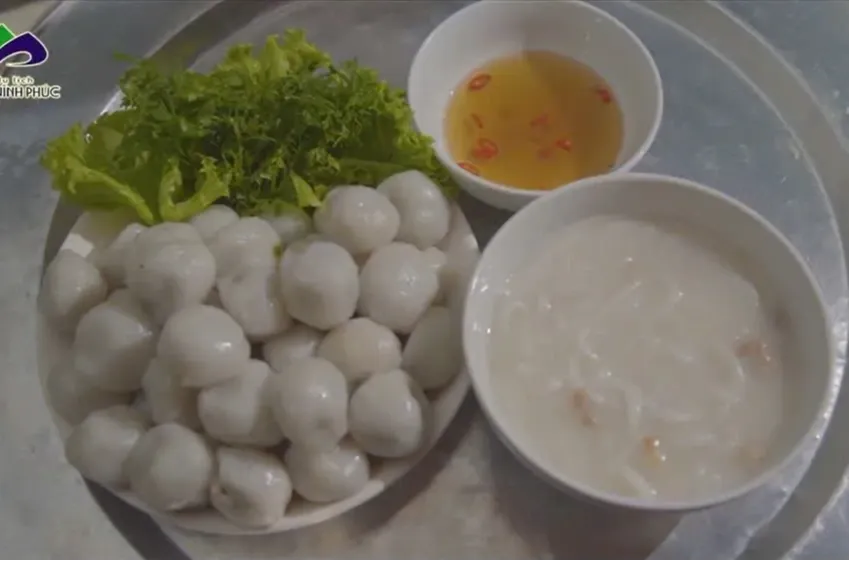 Nghề truyền thống cháo se, bánh hòn Hương Canh