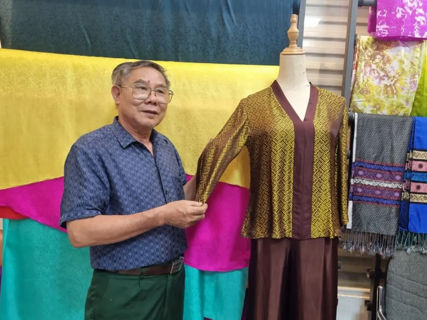 Phạm Khắc Hà
