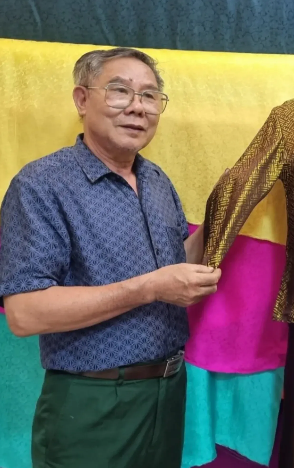 Phạm Khắc Hà