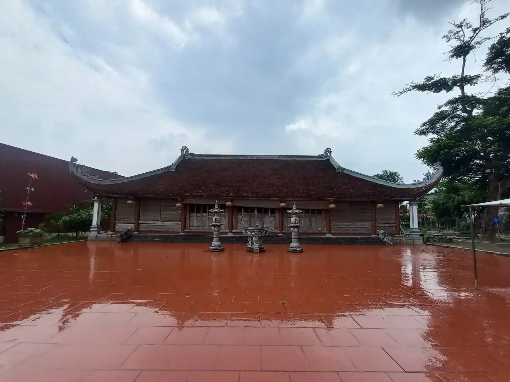 Đình làng Phú Vinh