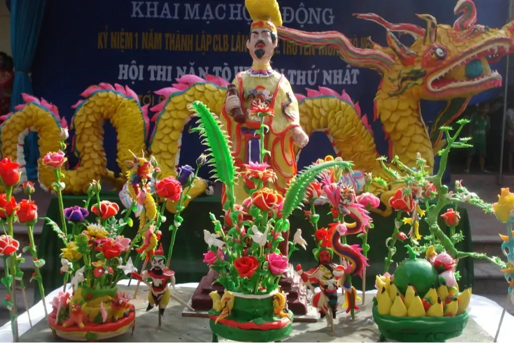 Làng nghề nặn tò he Xuân La