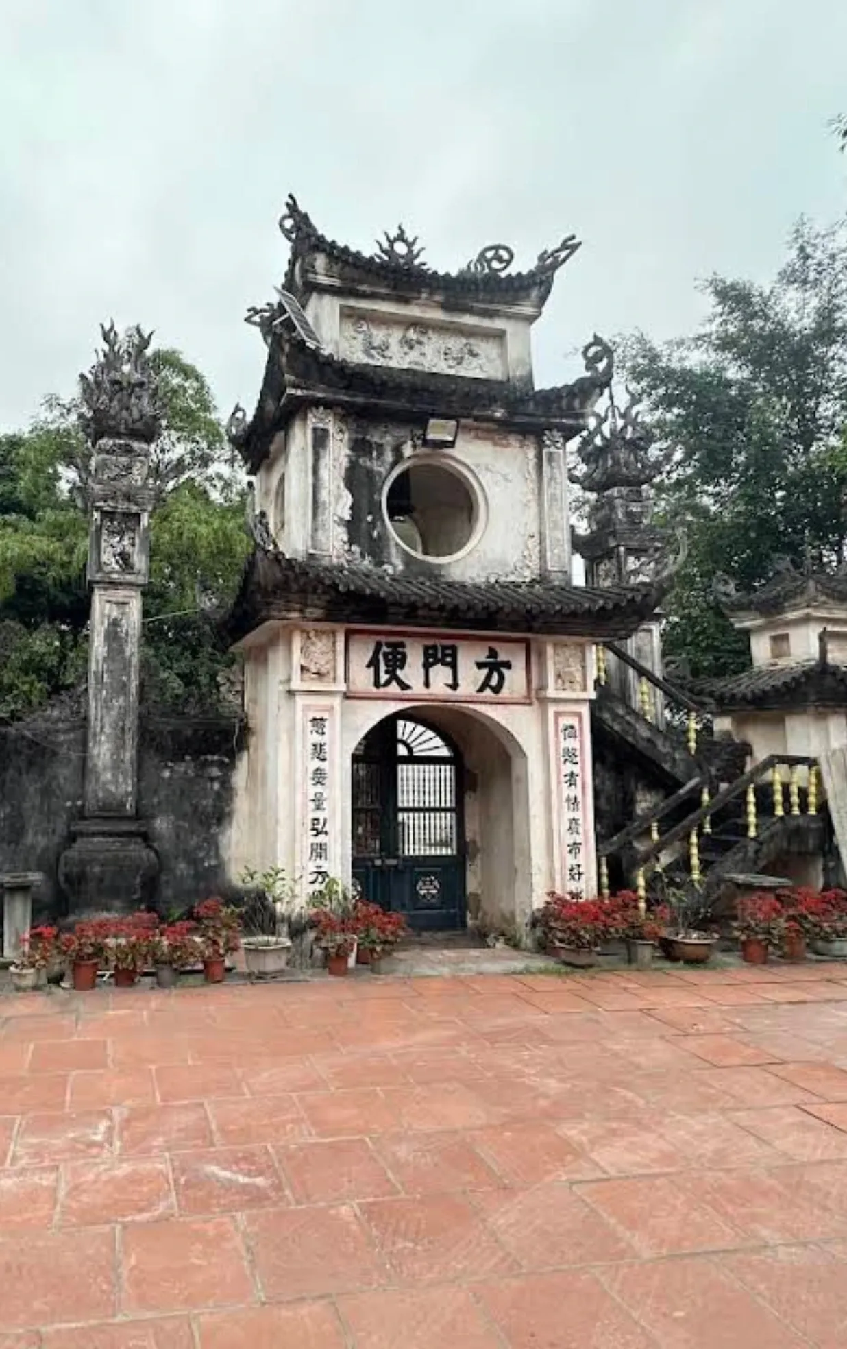 Chùa Long Tiên