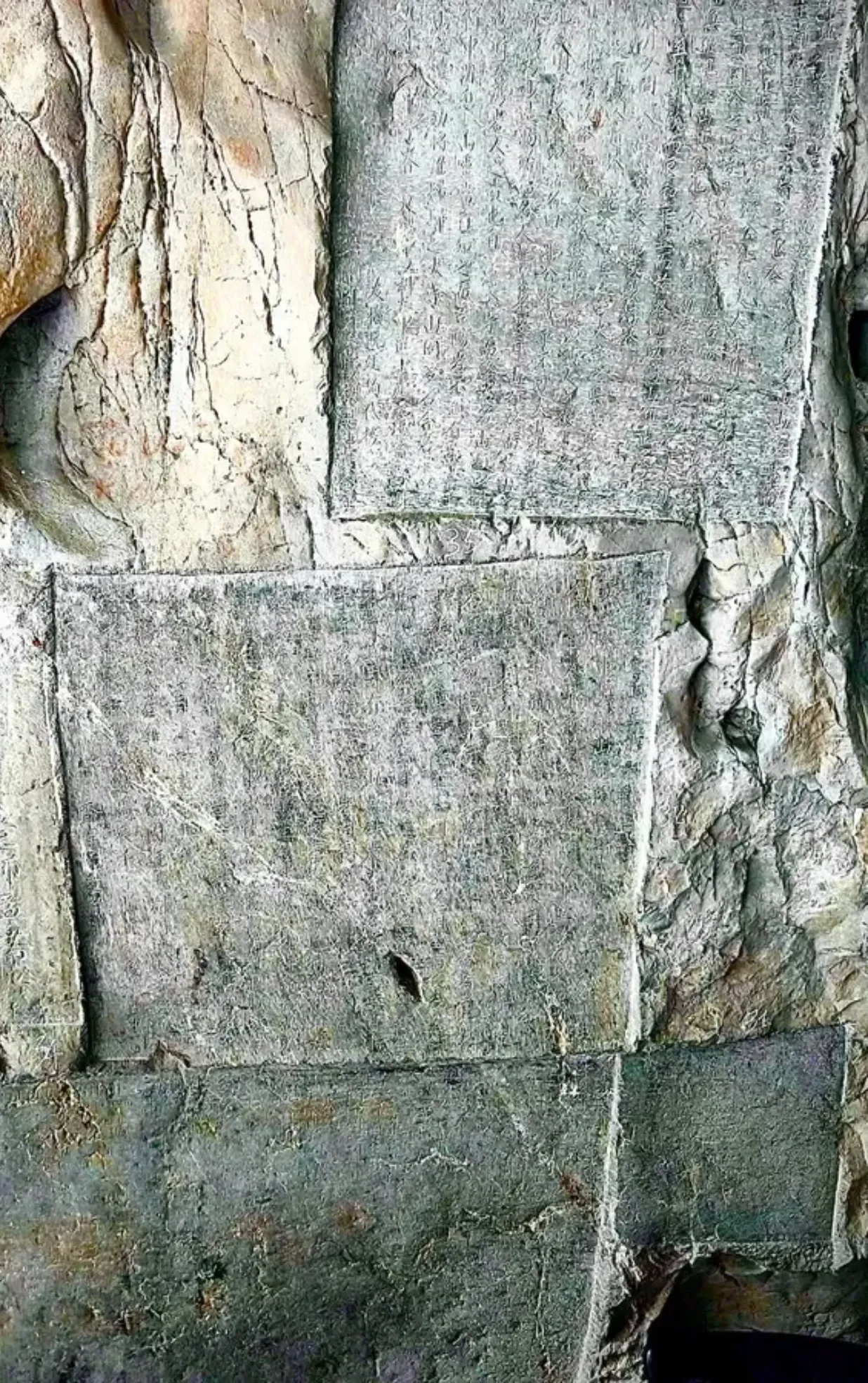 Hệ thống bia ma nhai Động Kính Chủ