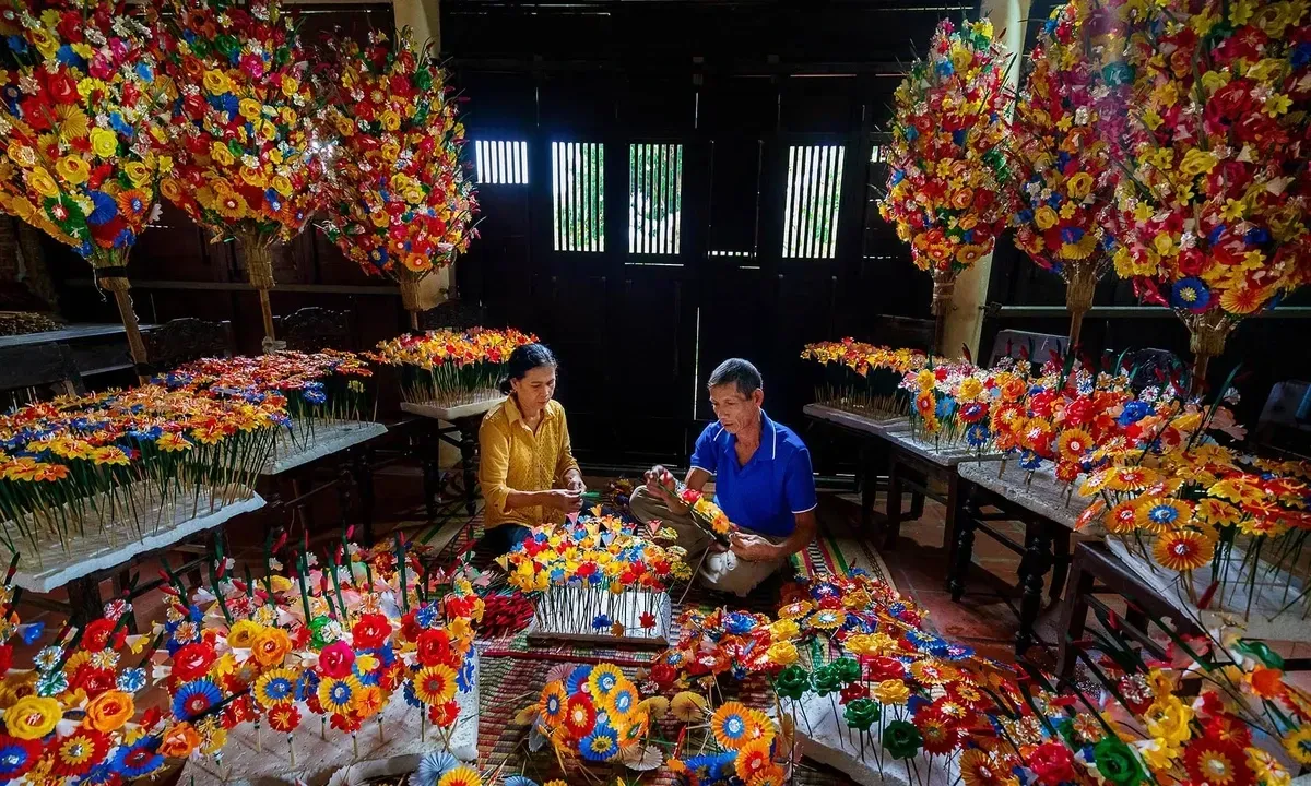 Làng nghề Hoa giấy Thanh Tiên