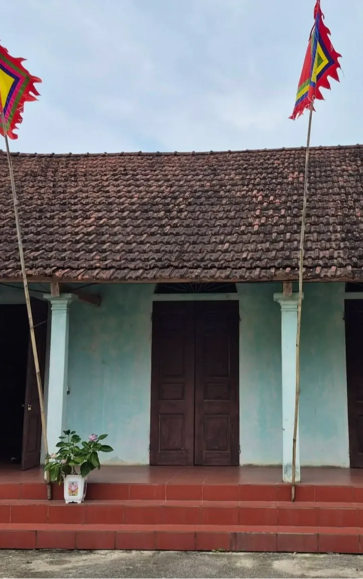 Đình làng Tiến Xuân