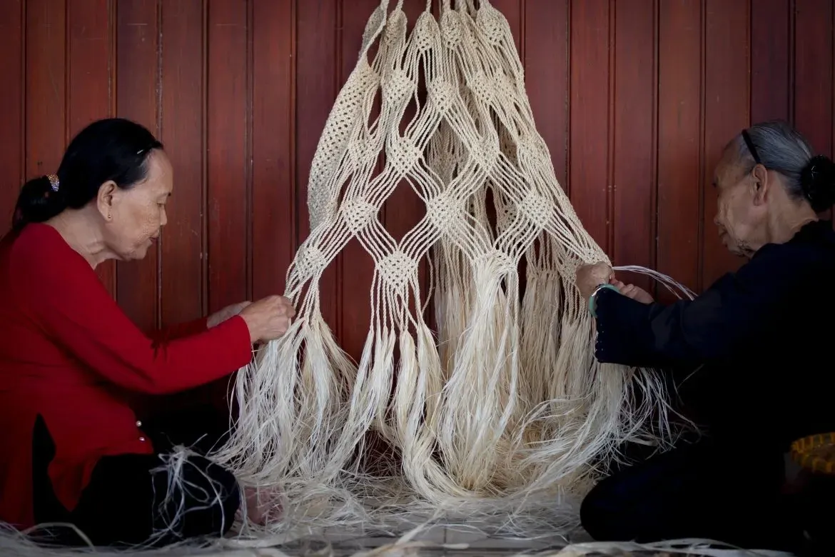 Nghề truyền thống đan võng ngô đồng Cù Lao Chàm