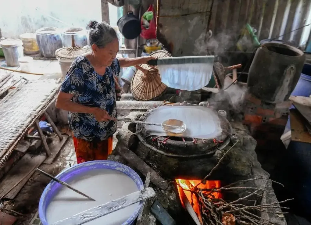 Làng nghề truyền thống bánh tráng Nhơn Hòa