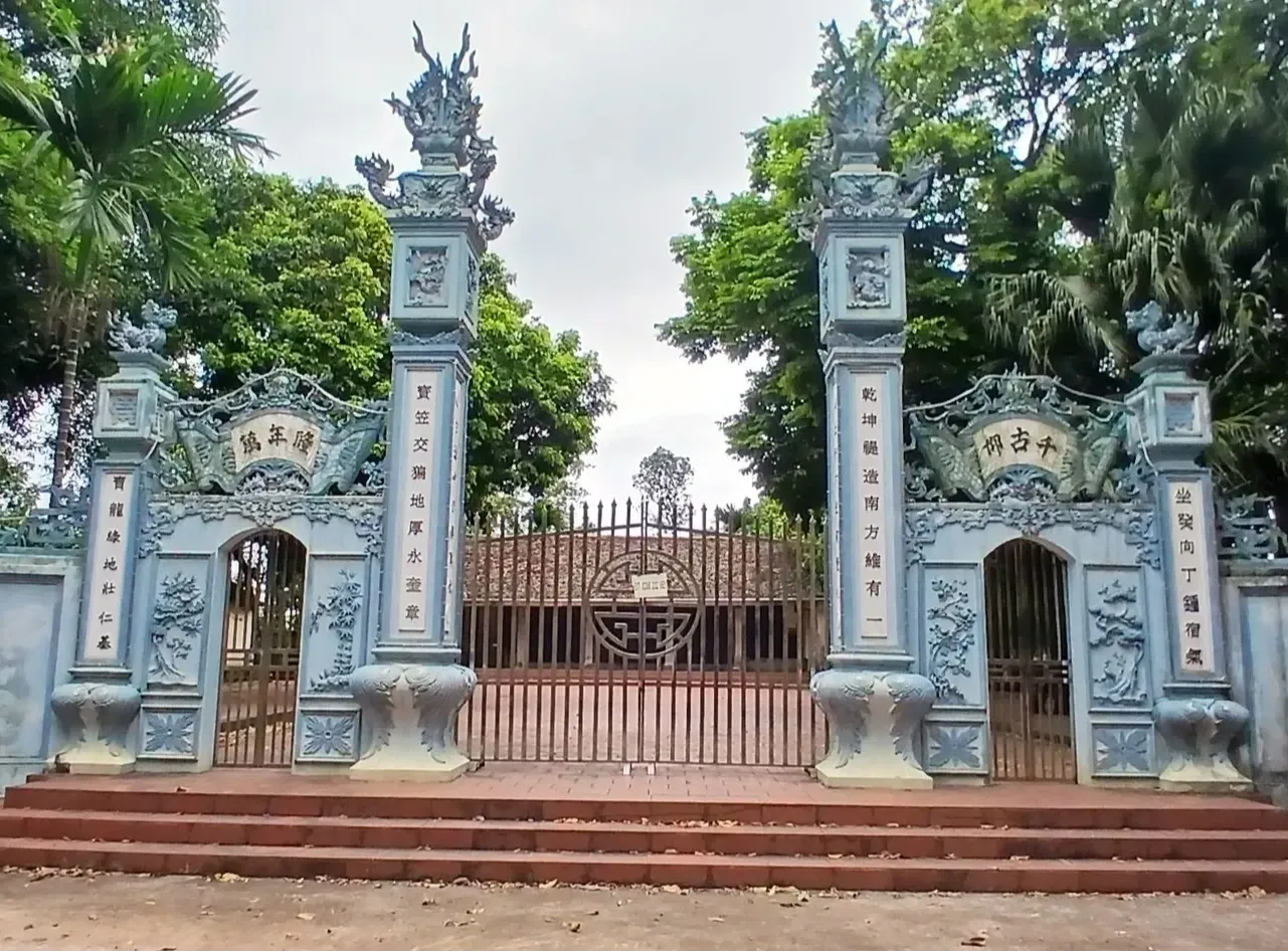 Quán Vật Đồng Nanh