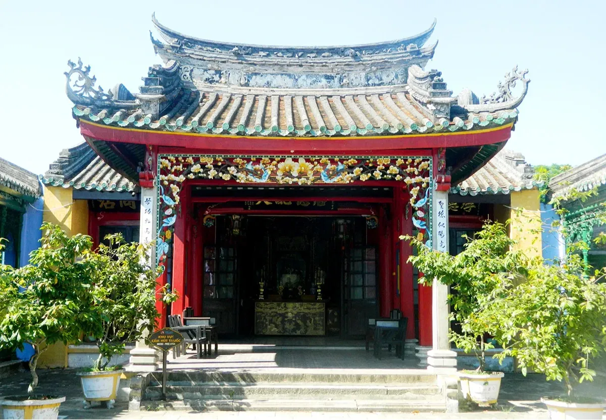 Hội quán Ngũ Bang (Hội quán Dương Thương)